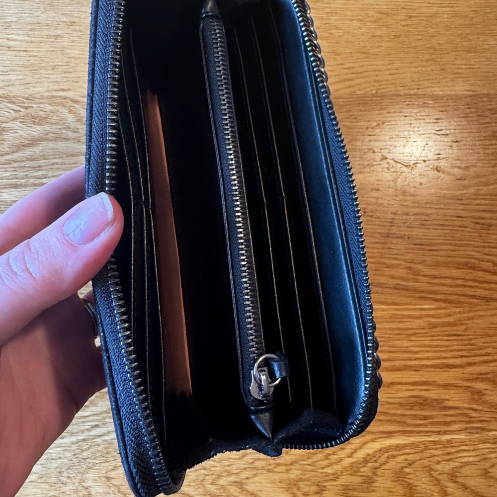 Falabella Zip Continental Wallet - Picture 6 of 13